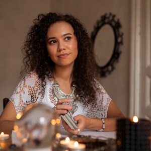 tarot reading, blind reading, blind tarot reading, without questions, psychic reading, medium advice, tarot cards reading, reading with tarot, detailed reading, same hour reading, same day reading, best tarot reader, Tarot card spread