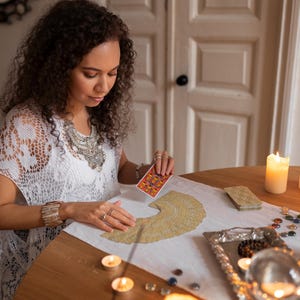 Psychic Reading, Energy Reading, Chakra Balancing, Aura Cleansing, Spiritual Healer, Blockage Removal, Intuitive Reading, Same Hour Psychic, Full Body Scan, Chakra Scan, Blind Reading, Psychic Medium, Energy Healer