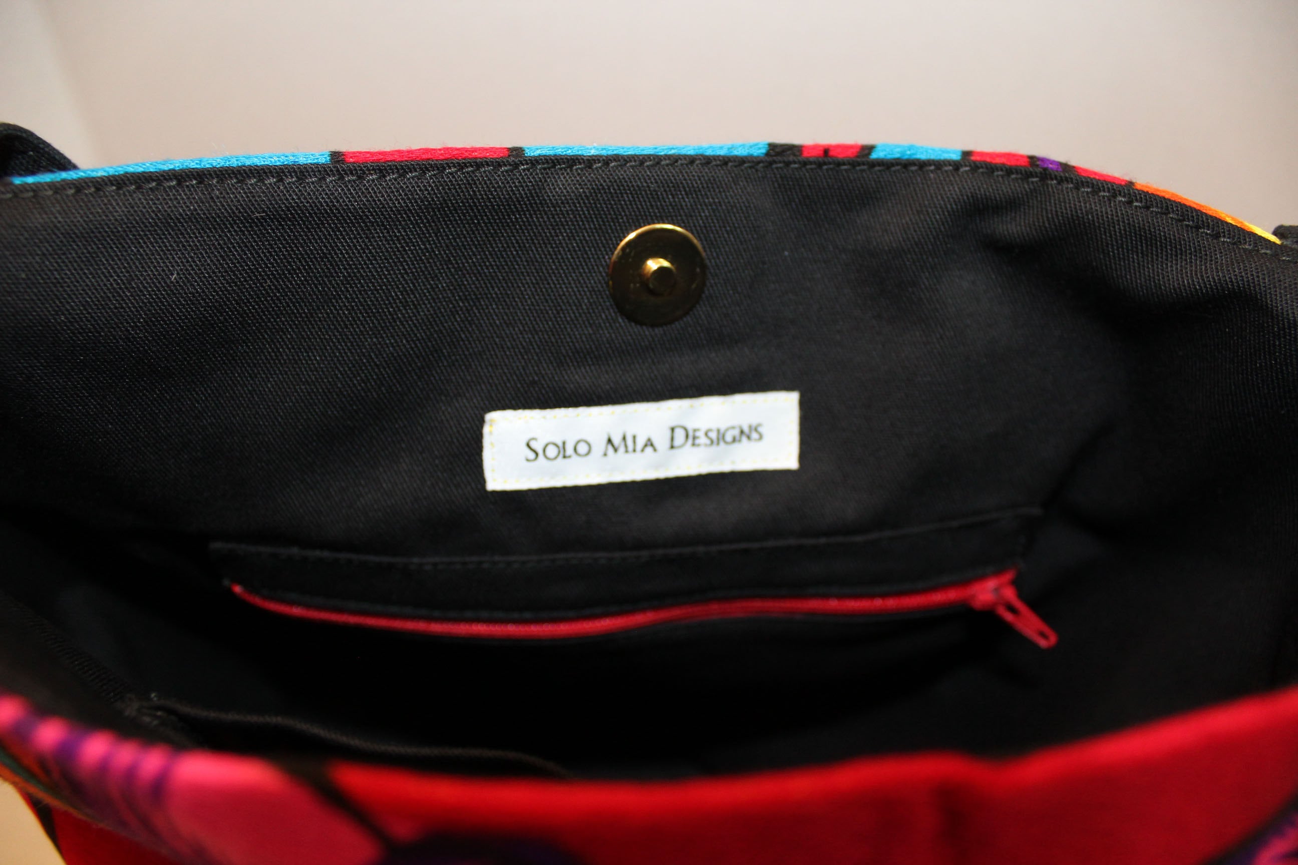 the victoria bucket bag