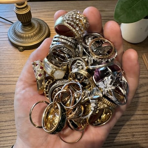 Anillo de piedra preciosa misteriosa con sorpresa - Juego de anillos de cristal ajustables, joyería espiritual de estilo vintage de bruja