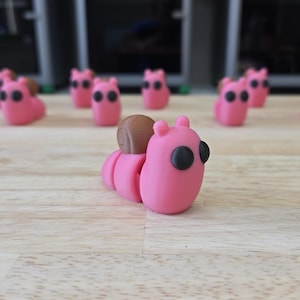 Articulated Pink Snail - 3D Printed Fidget Toy
