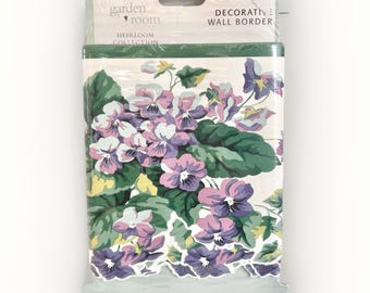 Waverly Garden Room Sweet Violets Wall Border 15’ Heirloom Collection Sealed New