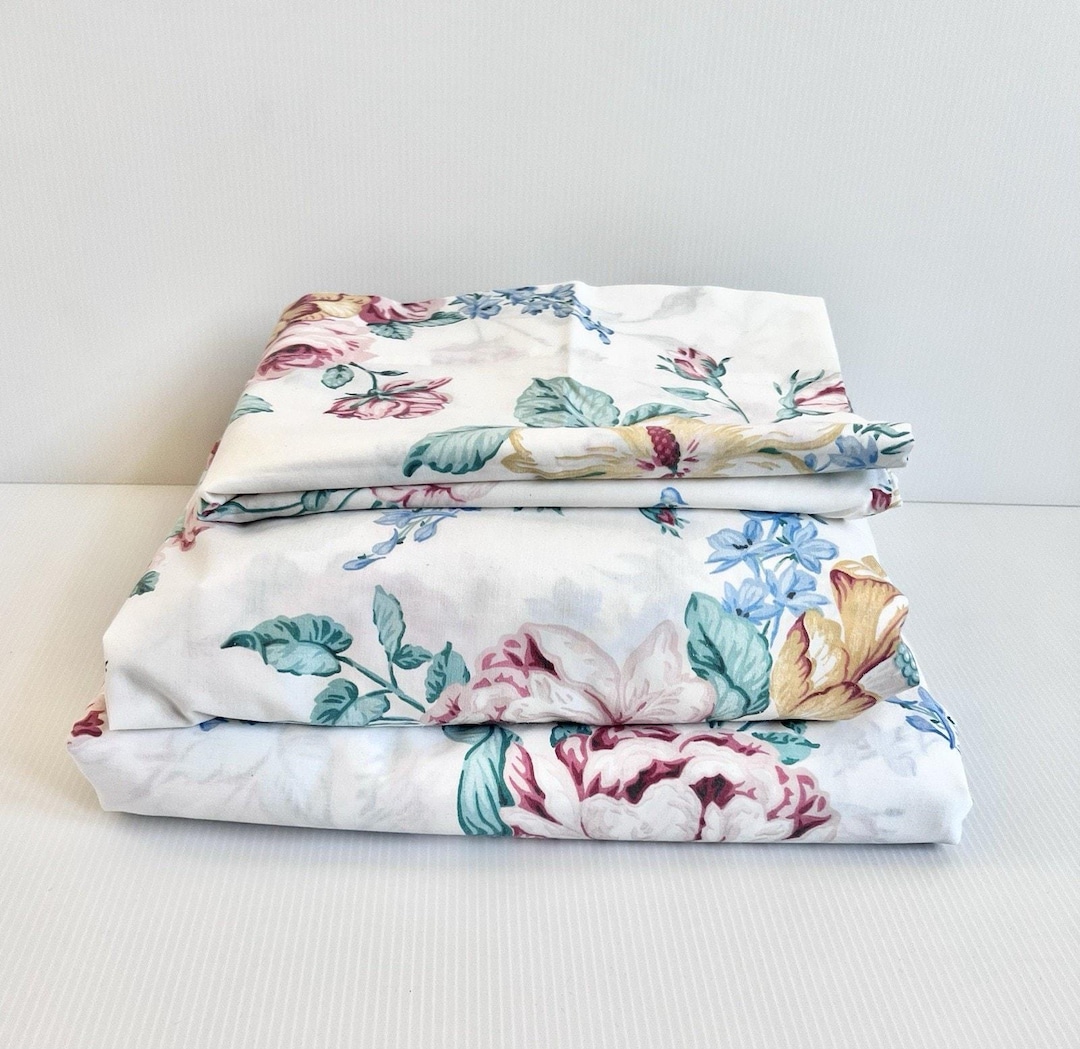 Wamsutta Queen Fitted Sheet