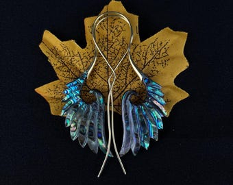 Messing Flügel Ohrringe mit Abalone Muschel Inlay - Boho Artisan Schmuck, handgemachtes Ozean Geschenk