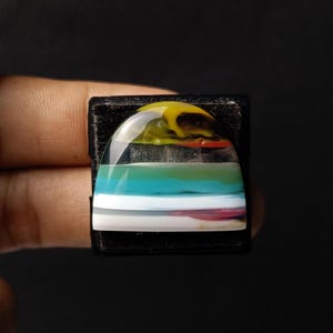 Surfite Cabochon  – Rare, Colorful Gemstones from Recycled Surfboards&quot;
