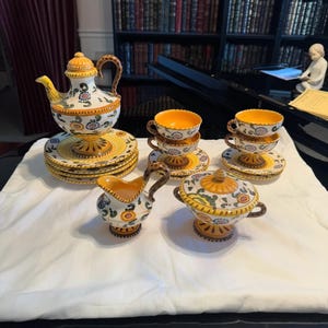Vintage Majolica Pottery 17 Piece Italian Tea Set