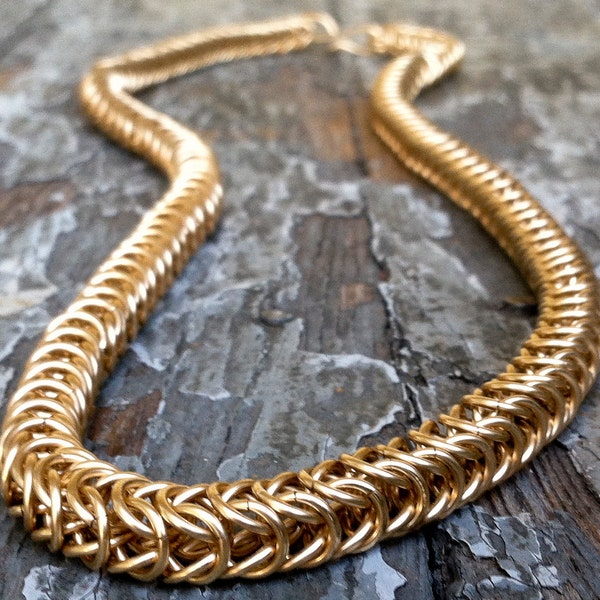 Chainmaille Necklace - Box Chain Pattern - 14K Solid Gold