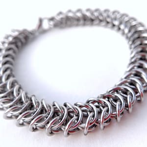 Welded-Link Chainmaille Bracelet - Flat Box Chain Pattern - Stainless Steel