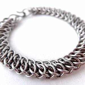 Chainmaille-armband, gelaste schakel, GSG-patroon