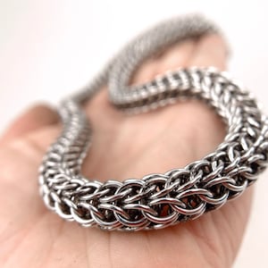 Welded-Link Chainmaille Necklace - Six Sided Full Persian - Stainless Steel