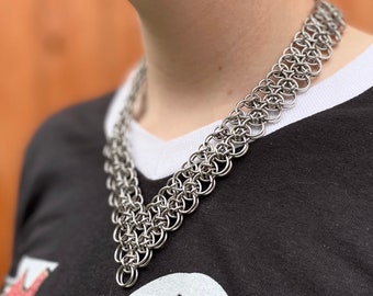 Japansk Helms Weave - Svetsat Länkat Ringhalsband