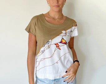 Vintage T-Shirt | GUCCI 80’s Nautical Coastal Logo Monogram Graphic Shirt Tee Boho Tan White | Size S/M