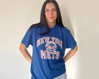 Vintage T-Shirt | NY METS New York City Baseball Graphic Tee Top Shirt Pullover Sports Blue 80’s | Size M