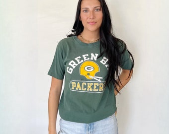 Vintage T-Shirt | GREEN BAY Packers Football Sports Pullover Top Shirt Graphic Tee 70’s Green | Size S