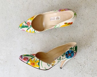 Vintage Shoes | GUCCI Flora Floral Heels Pumps Garden Flowers Boho Bohemian 70’s 80’s | Size 35.5 EU / 5 US