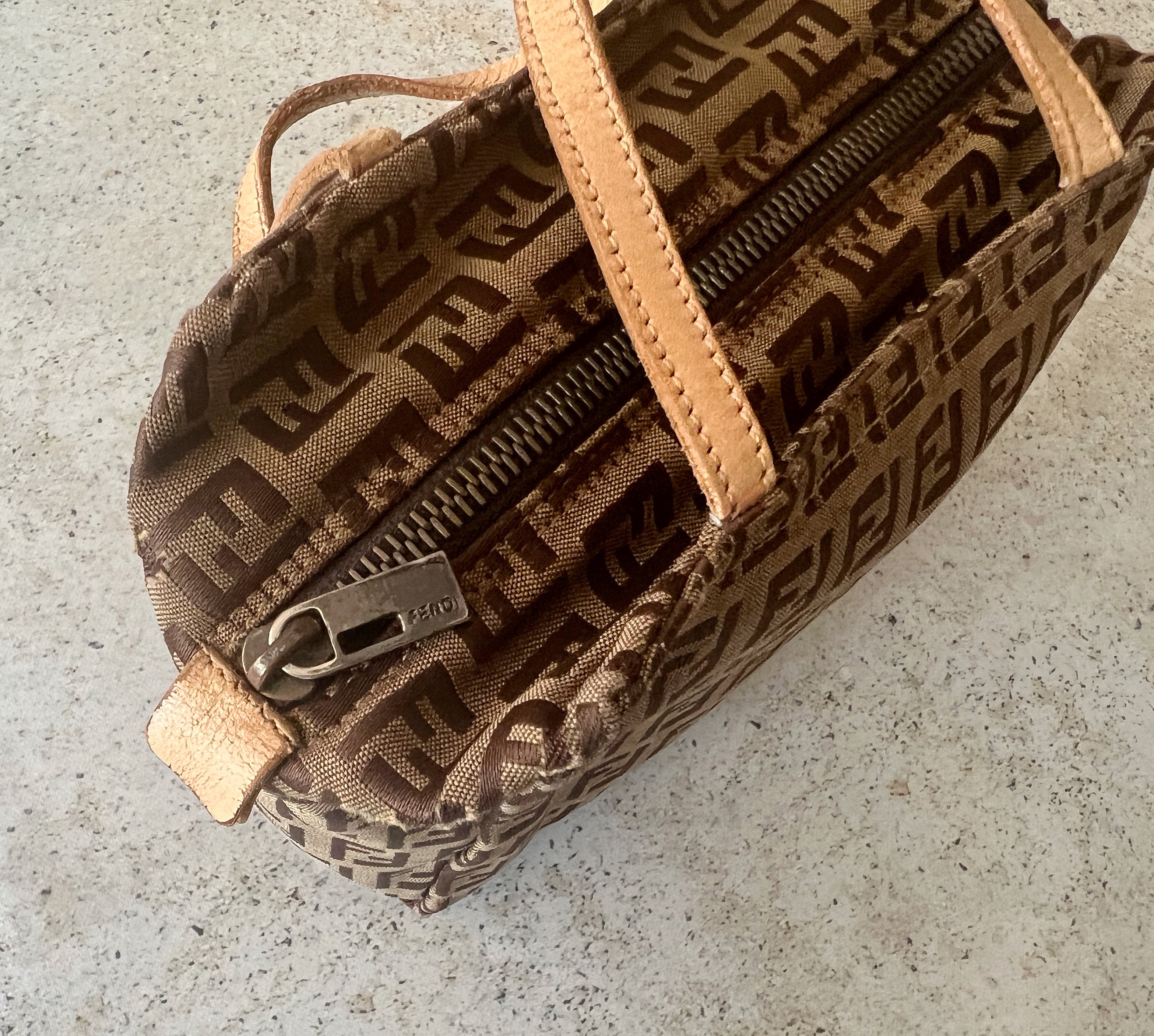 バッグ OLD FENDI Vintage Fendi Zucchino Satchel Flap Shoulder Bag Large in