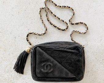 Vintage Bag | CHANEL Quilted Camera Bag Matelasse Suede 80’s Purse Black Gold