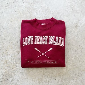Vintage Sweatshirt | LONG BEACH ISLAND Beach Coastal Nautical Ocean Raglan Pullover Top Shirt Sweater Red | Size M