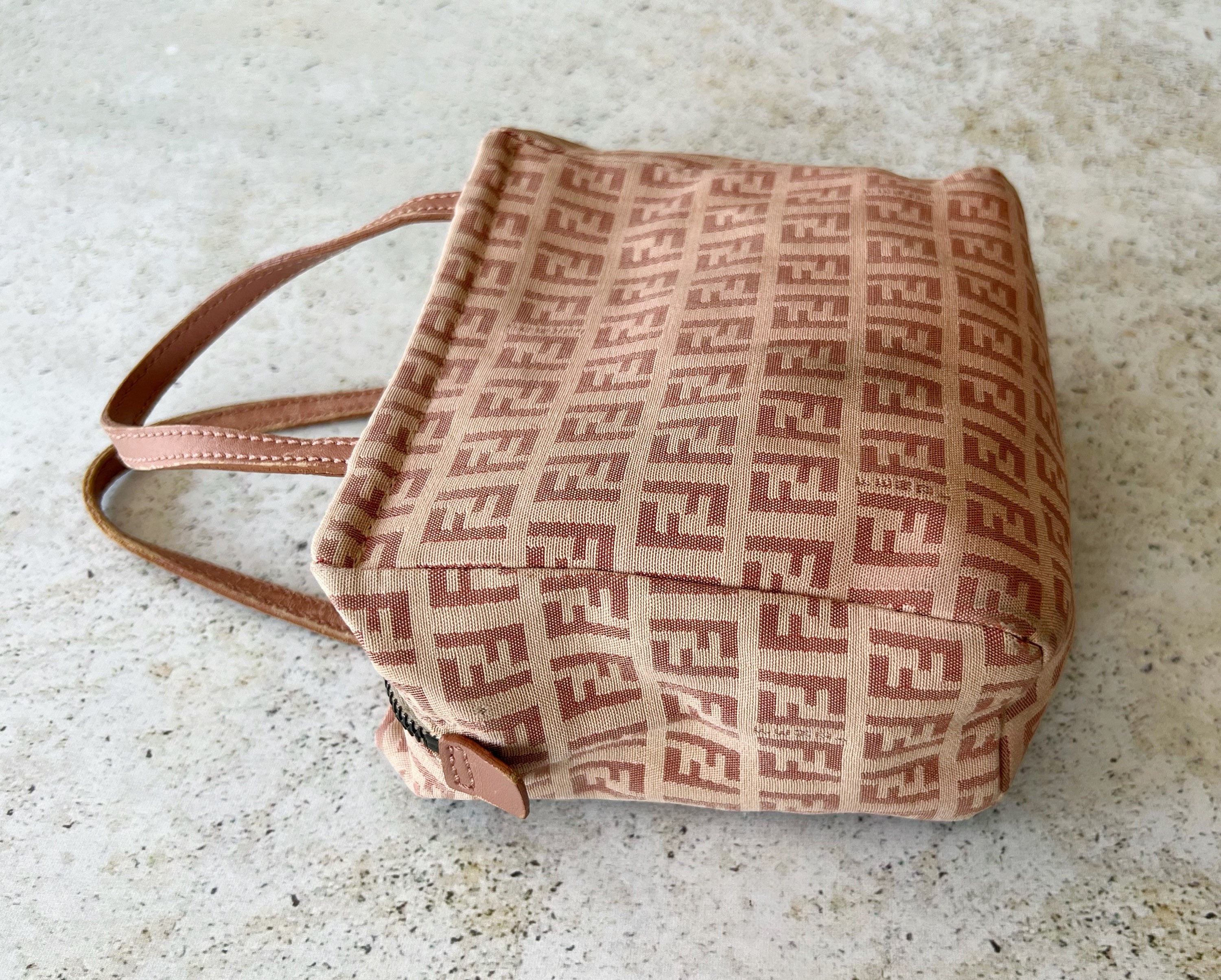 FENDI 　♡I♡ Vintage Bag | FENDI FF Logo Monogram Zucchino Mini Tote Bag