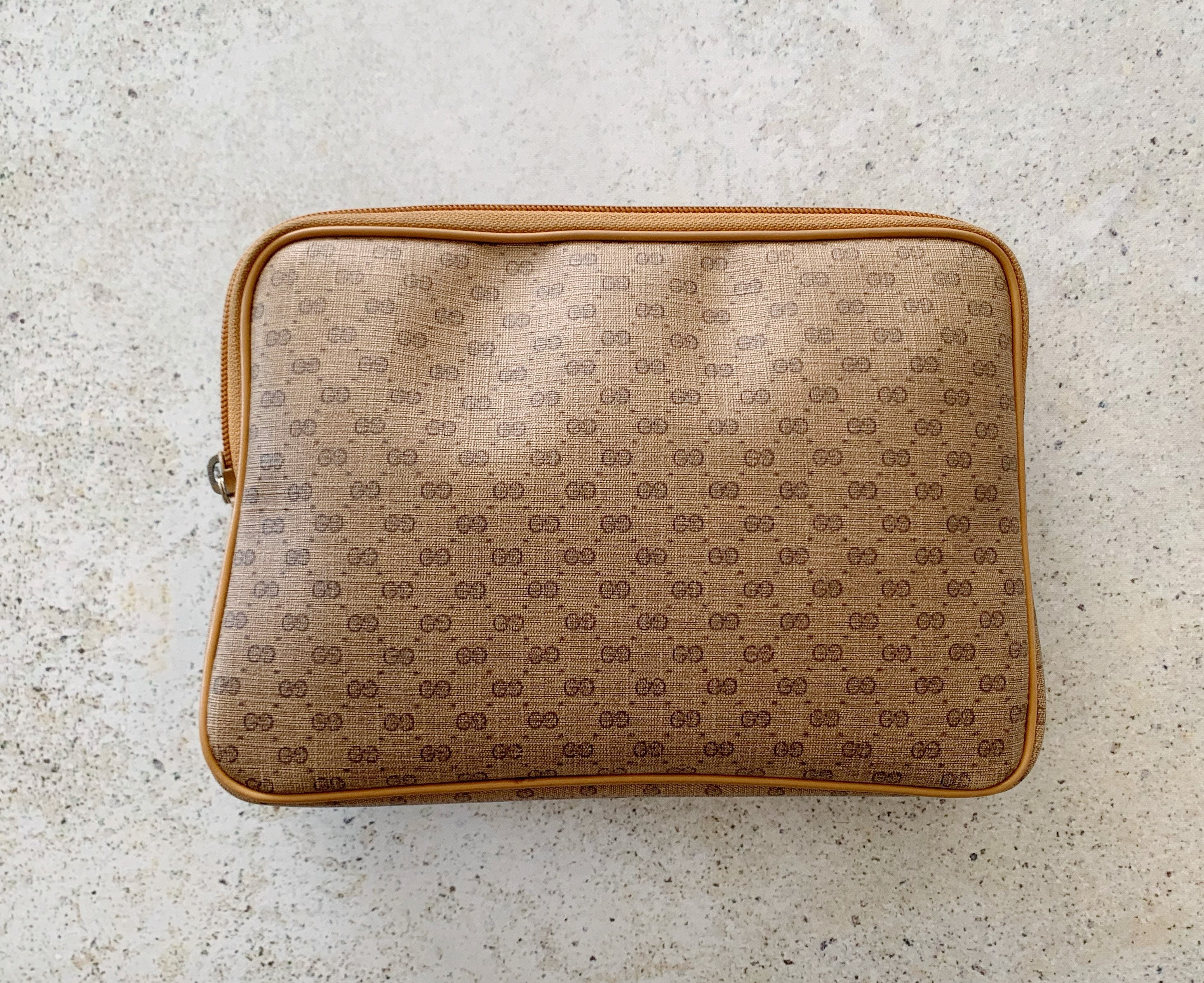 Popular Purses In The 70s Show