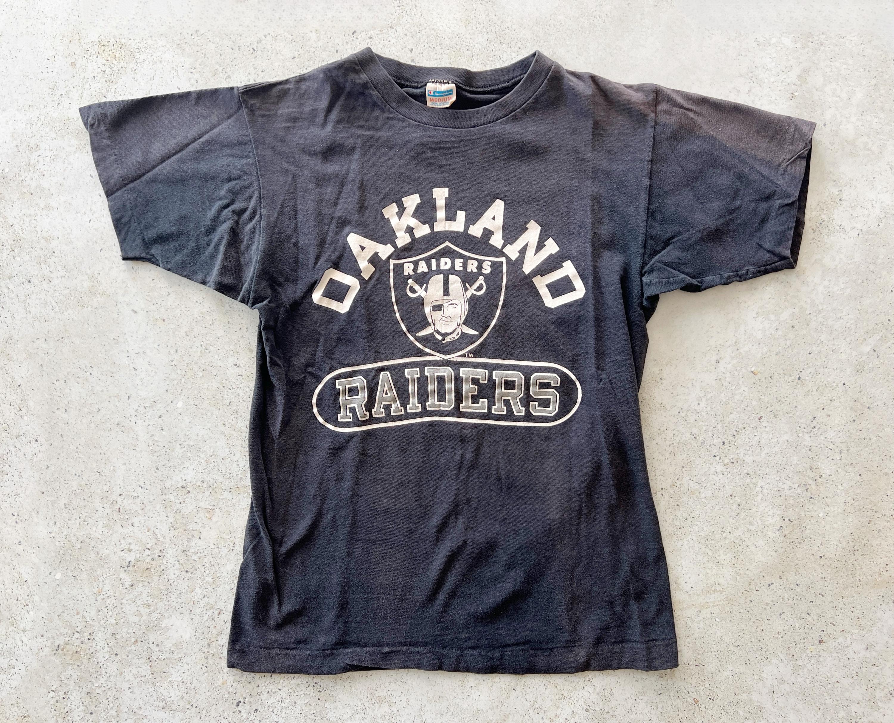 Vintage T-shirt | OAKLAND Raiders Football Sports California Tee 