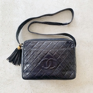 1990s Chanel Black Quilted Lambskin Leather with Gold Tone Hardware Camera  Bag Purse — Canned Ham Vintage