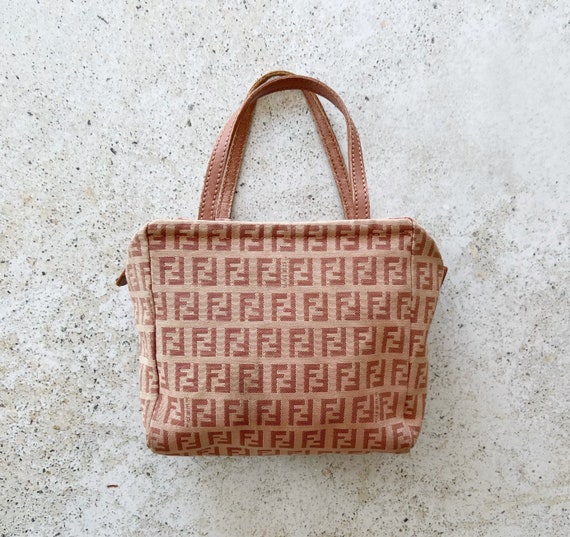 Pink Fendi Bags for Women | Lyst - Page 2