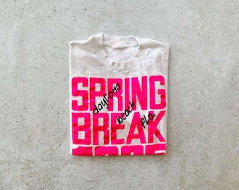 Vintage T-Shirt | DAYTONA BEACH Florida 70’s 80’s Spring Break College University Coastal Tropical Ringer Tee Top Shirt Neon Pink | Size S