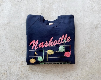 Vintage Sweatshirt | NASHVILLE Tennessee Music Country Rock Graphic Raglan Top Pullover 80’s Navy Blue  | Size M