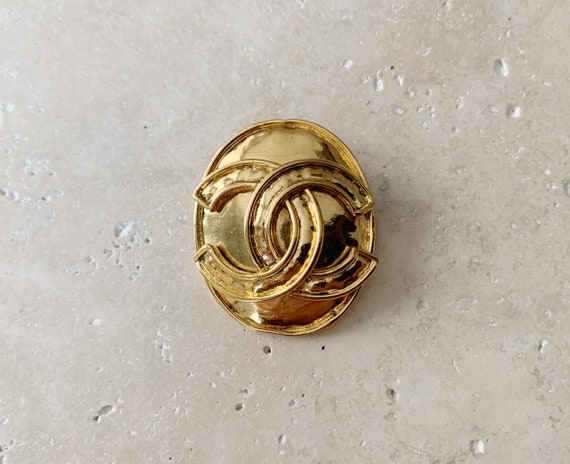 Vintage Brooch CHANEL CC Logo Monogram Quilted Brooch Pin 