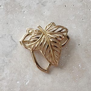 Vintage Brooch | CHRISTIAN DIOR Leaves Logo Monogram Pin Brooch Jewelry Gold 80&#39;s 90’s