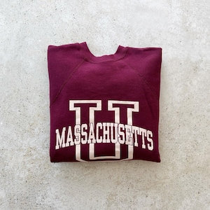 Vintage Sweatshirt | UNIVERSITY of Massachusetts College Raglan Pullover Top Shirt Sweater Burgundy Maroon Red 80’s | Size L