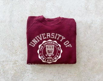 Vintage Sweatshirt | UNIVERSITY OF OKLAHOMA College Raglan Pullover Top Shirt Sweater Burgundy Red Maroon | Size M