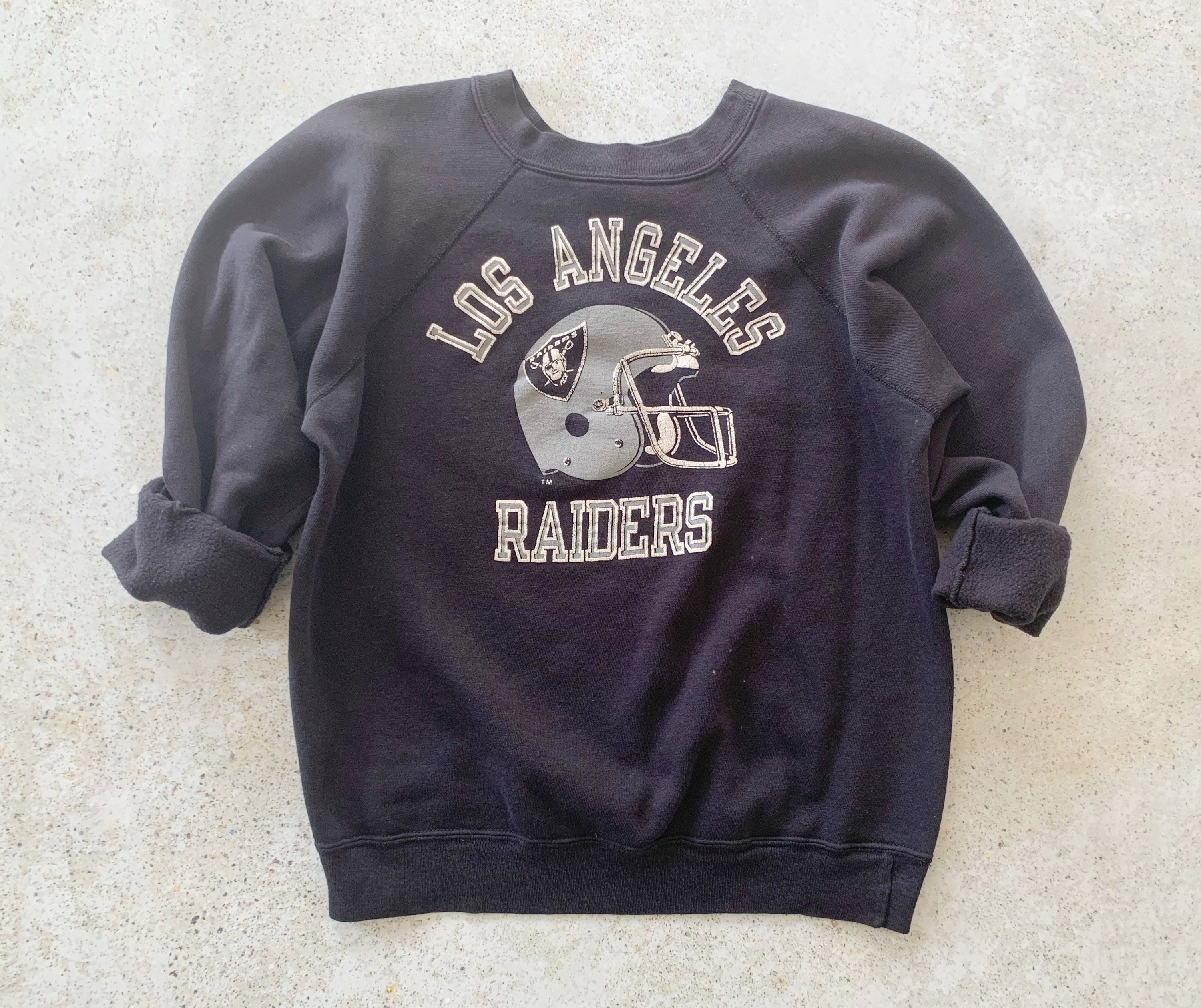 la raiders sweatshirt