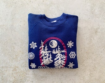 Vintage Sweatshirt | MINNESOTA Raglan Pullover Top Shirt Sweater Winter Ski Snow Blue 80’s 90’s | Size M