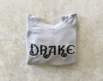 Vintage Sweatshirt | DRAKE UNIVERSITY College Raglan Pullover Top Shirt Sweater Distressed Thrashed 70s Blue | Size XS/S