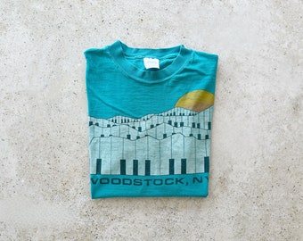 Vintage T-Shirt | WOODSTOCK New York Festival Upstate Concert Music Shirt Top Pullover Teal| Size M