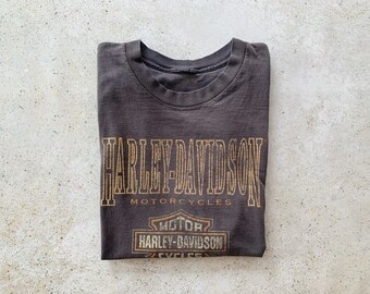 Vintage T-Shirt | HARLEY DAVIDSON Motorcycle Biker Top Graphic Tee