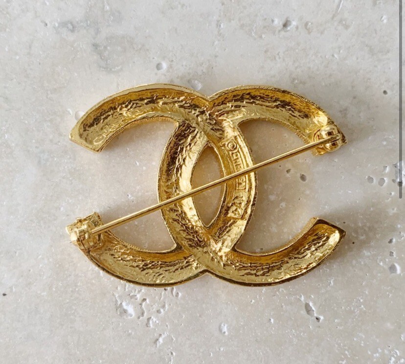 Vintage Brooch CHANEL Rhinestone CC Logo Gold Brooch Pin Jewelry