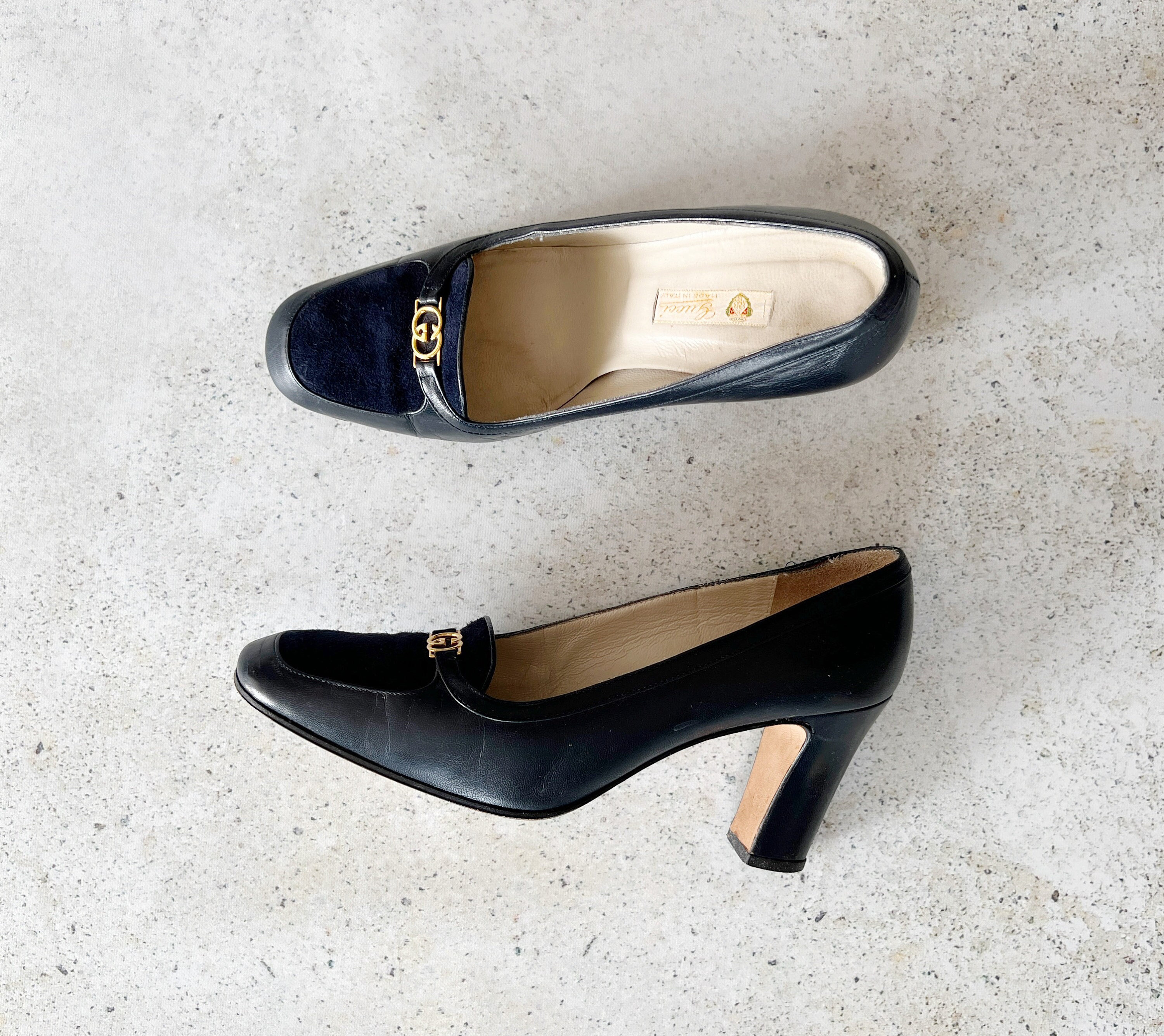 靴 Vintage Gucci Monogram Pumps 6 Gucci Monogram Pumps - Size 37,5 ○ Labellov ○ Buy and Sell