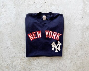 Vintage T-Shirt | NY YANKEES Baseball Sports Raglan Pullover Top Shirt Graphic Tee Navy Blue | Size S/M