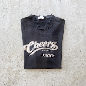 Vintage T-Shirt | CHEERS Boston Graphic Tee Top Shirt Pullover 90&#39;s Faded | Size M
