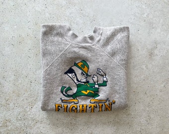 Vintage Sweatshirt | NOTRE DAME Fightin Irish Raglan Pullover Top Shirt Sweater Gray | Size S/M