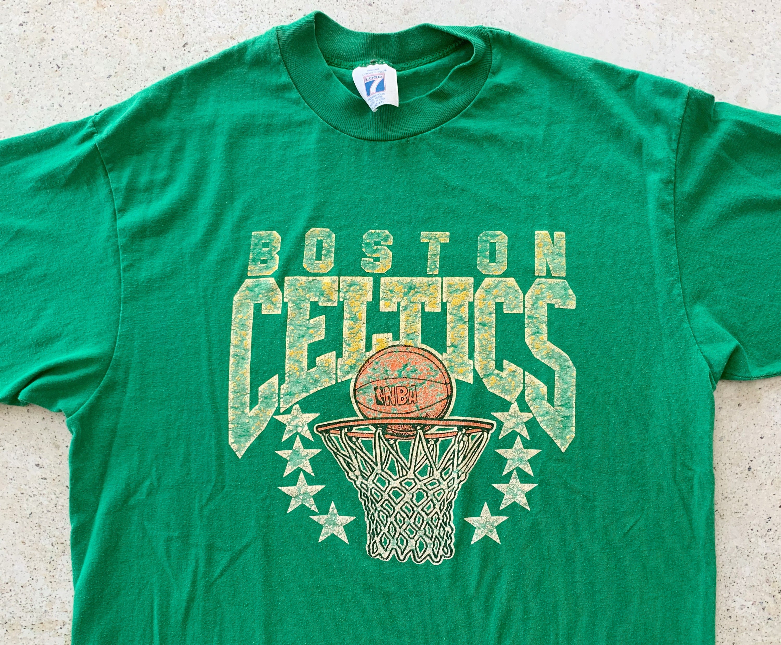 Vintage TShirt BOSTON CELTICS 80's Basketball Sports Pullover Top