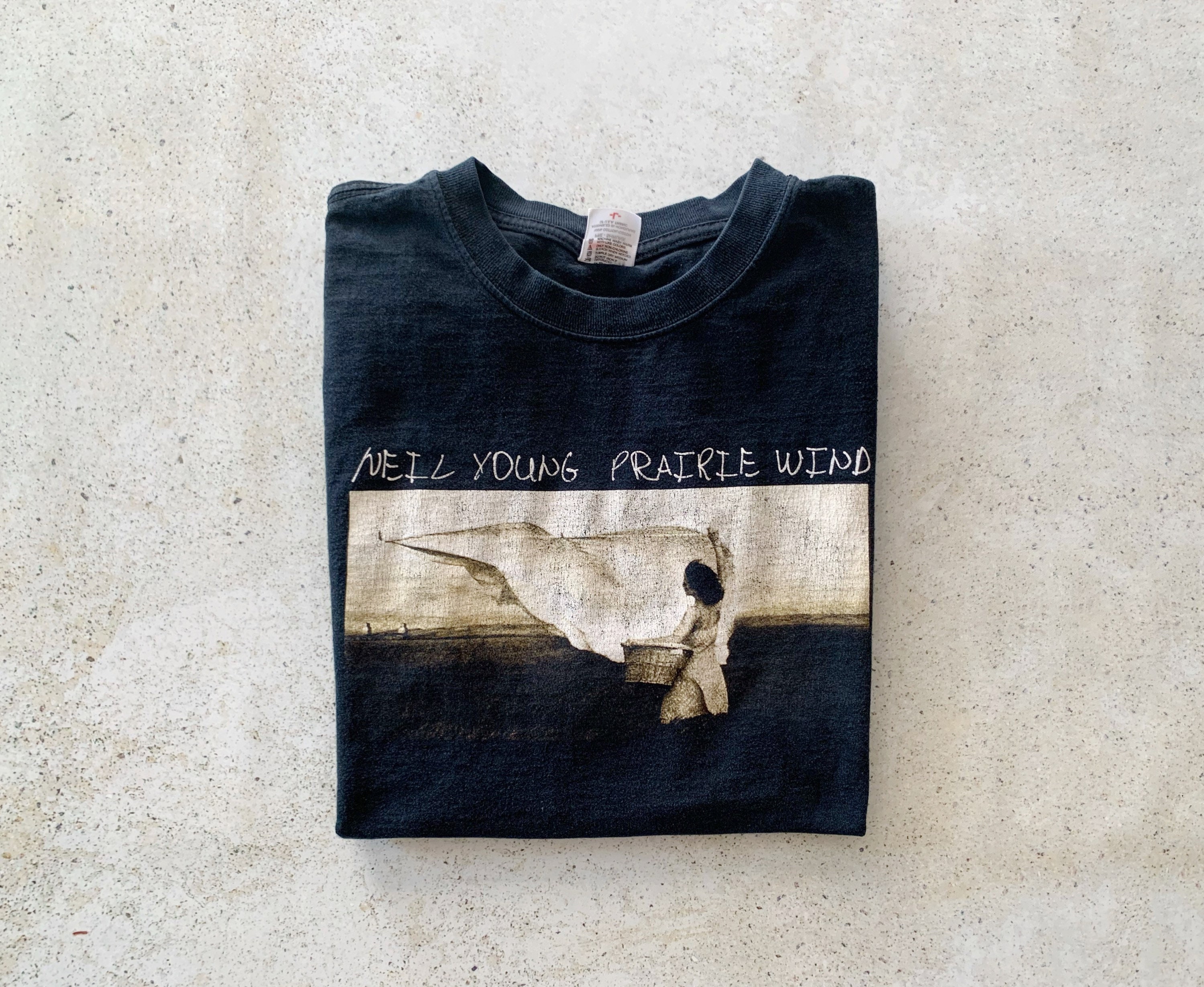 Vintage T-shirt NEIL YOUNG Prairie Wind Music Rock Band Concert 