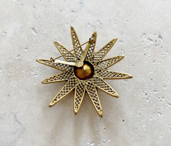 Vintage Brooch | SUNBURST Flower Brooch Pin Jewel… - image 4