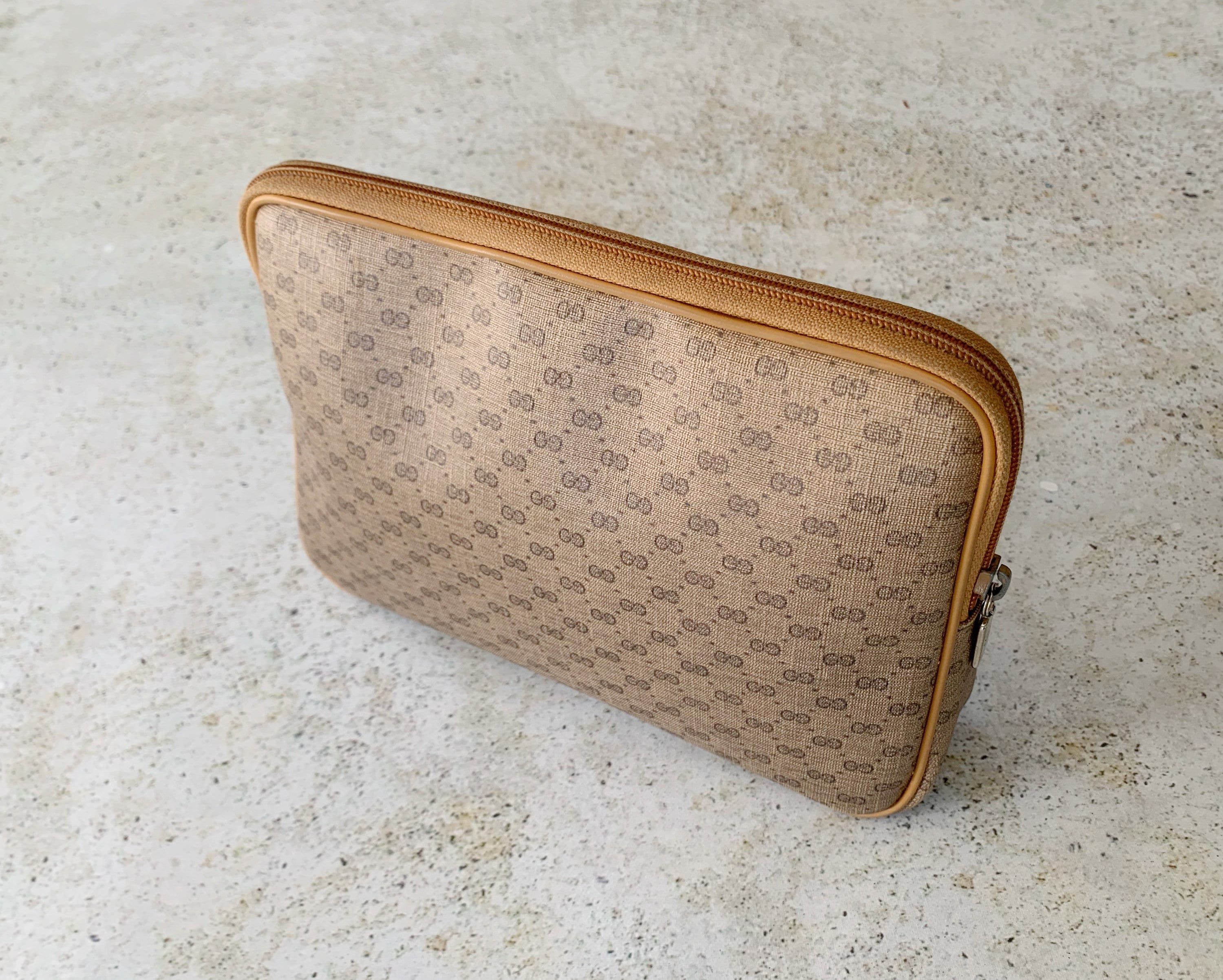 Vintage Bag GUCCI Micro GG Logo Monogram Cosmetics Clutch Pouch Bag