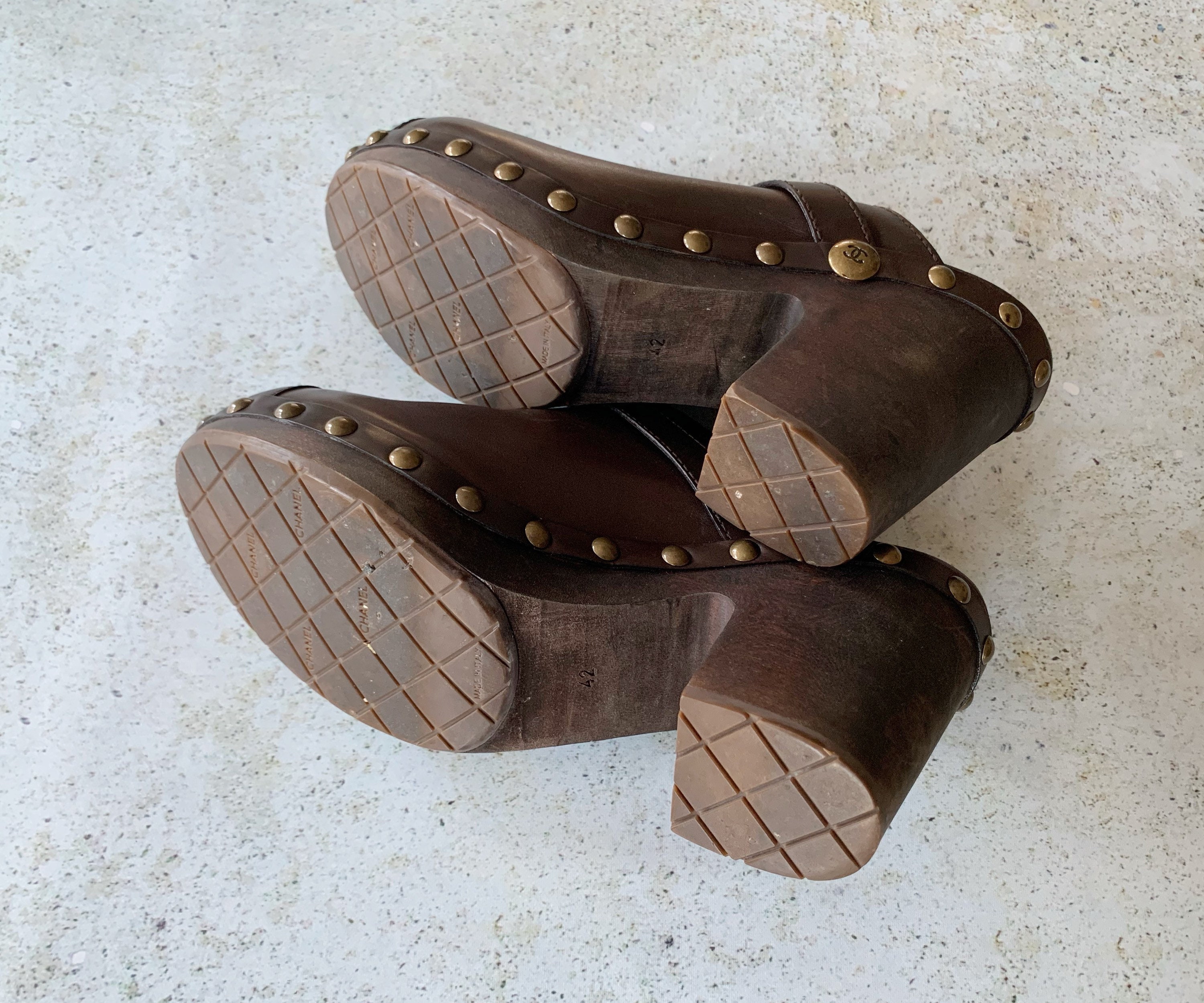 Chanel Beige Leather Clogs w/ Wood Platform sz 7 – Michael's