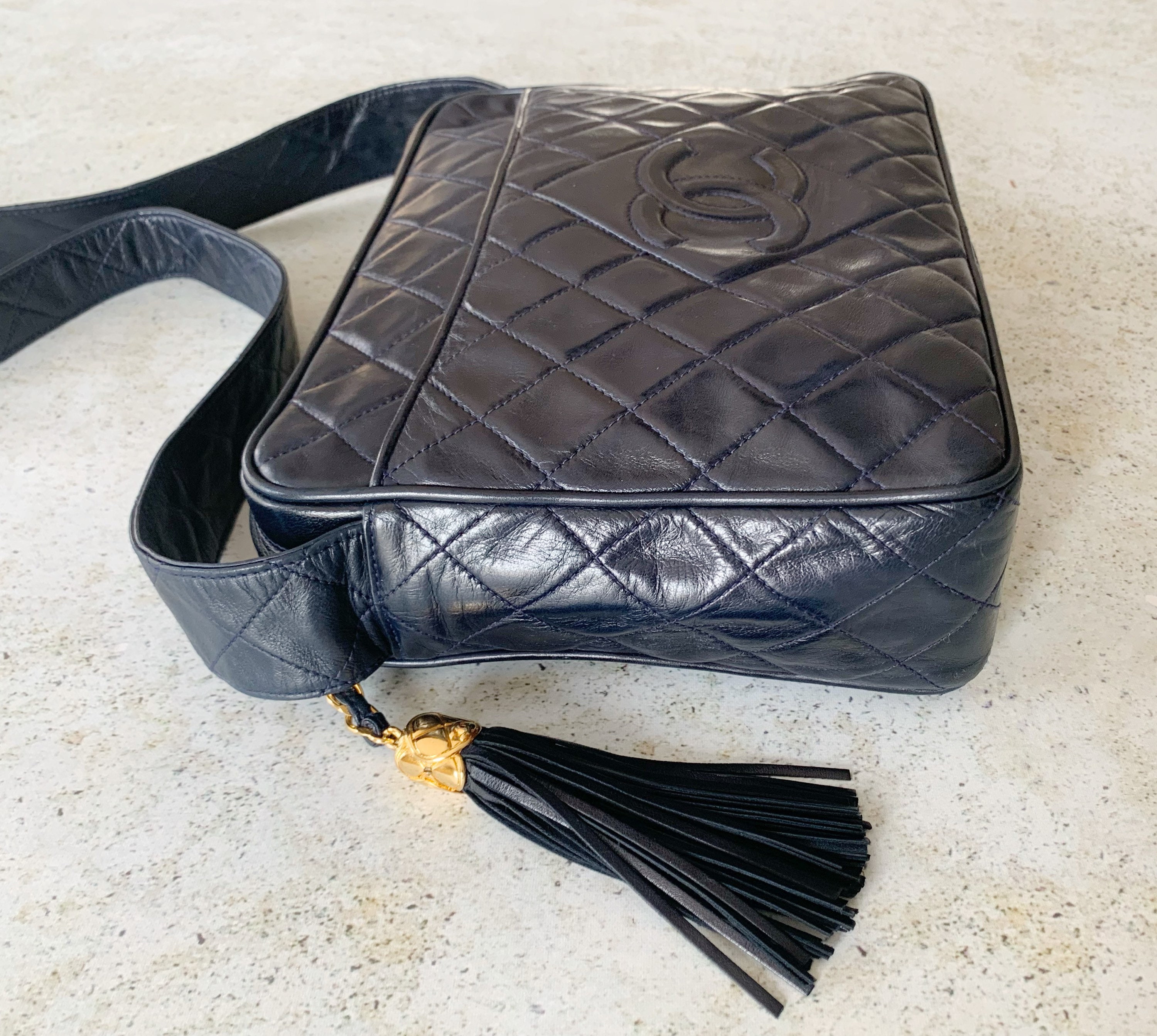 Vintage Bag  CHANEL CC Logo Quilted Camera Shoulder Bag Purse Lambskin Leather  80's 90's Navy Blue Gold