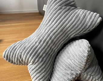 Reading pillow, neck pillow